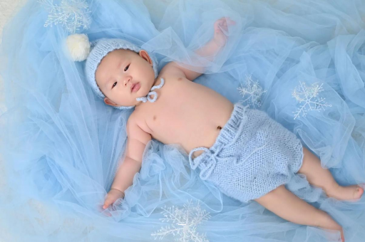 日喀则两个半月宝宝发育标准